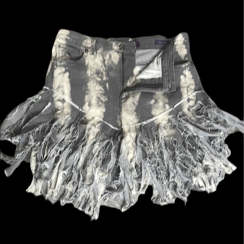 Distressed High Waist Bleach Washed Denim Shorts - Picture 2 of 14